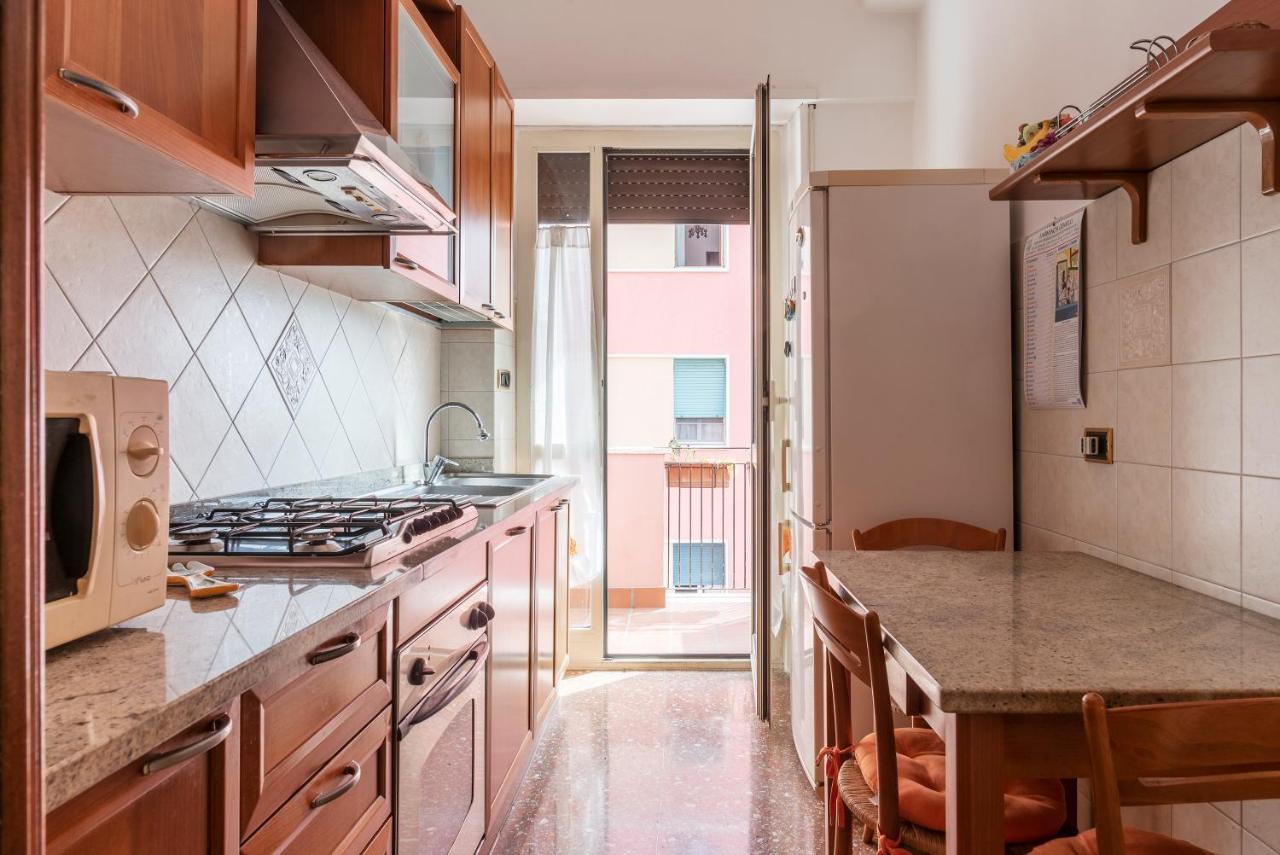 Monteverde Roomy Apartment Sun And Flowers Roma Ngoại thất bức ảnh