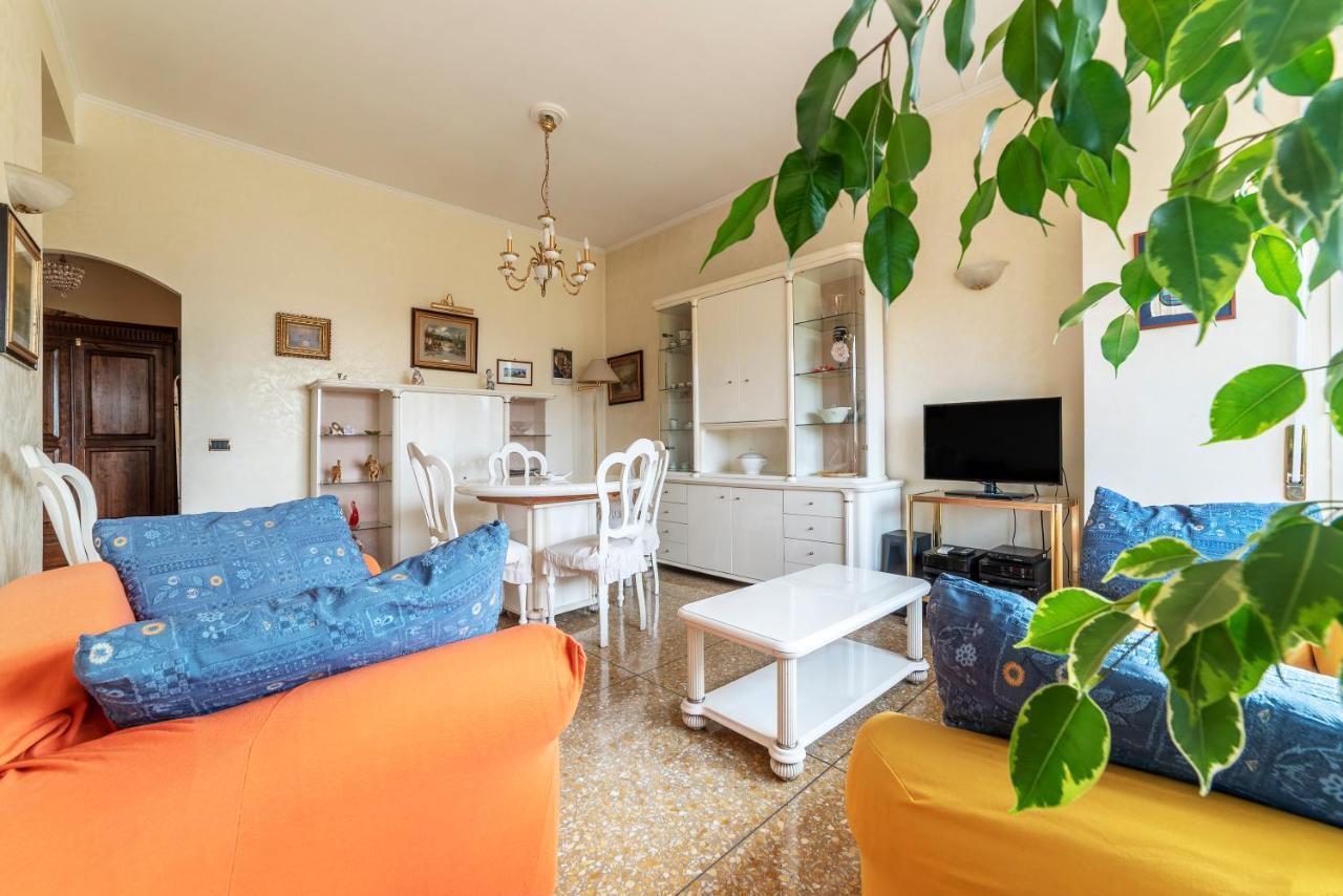 Monteverde Roomy Apartment Sun And Flowers Roma Ngoại thất bức ảnh