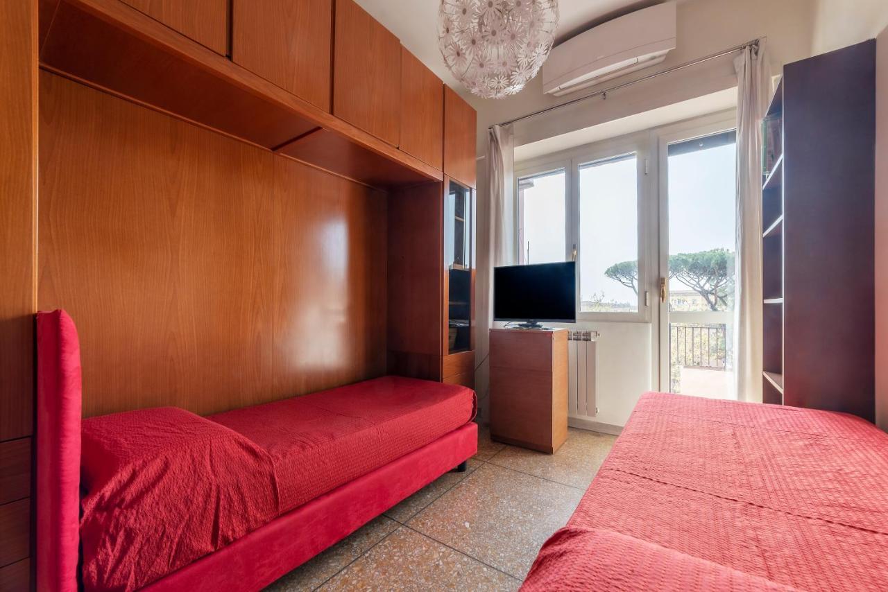 Monteverde Roomy Apartment Sun And Flowers Roma Ngoại thất bức ảnh