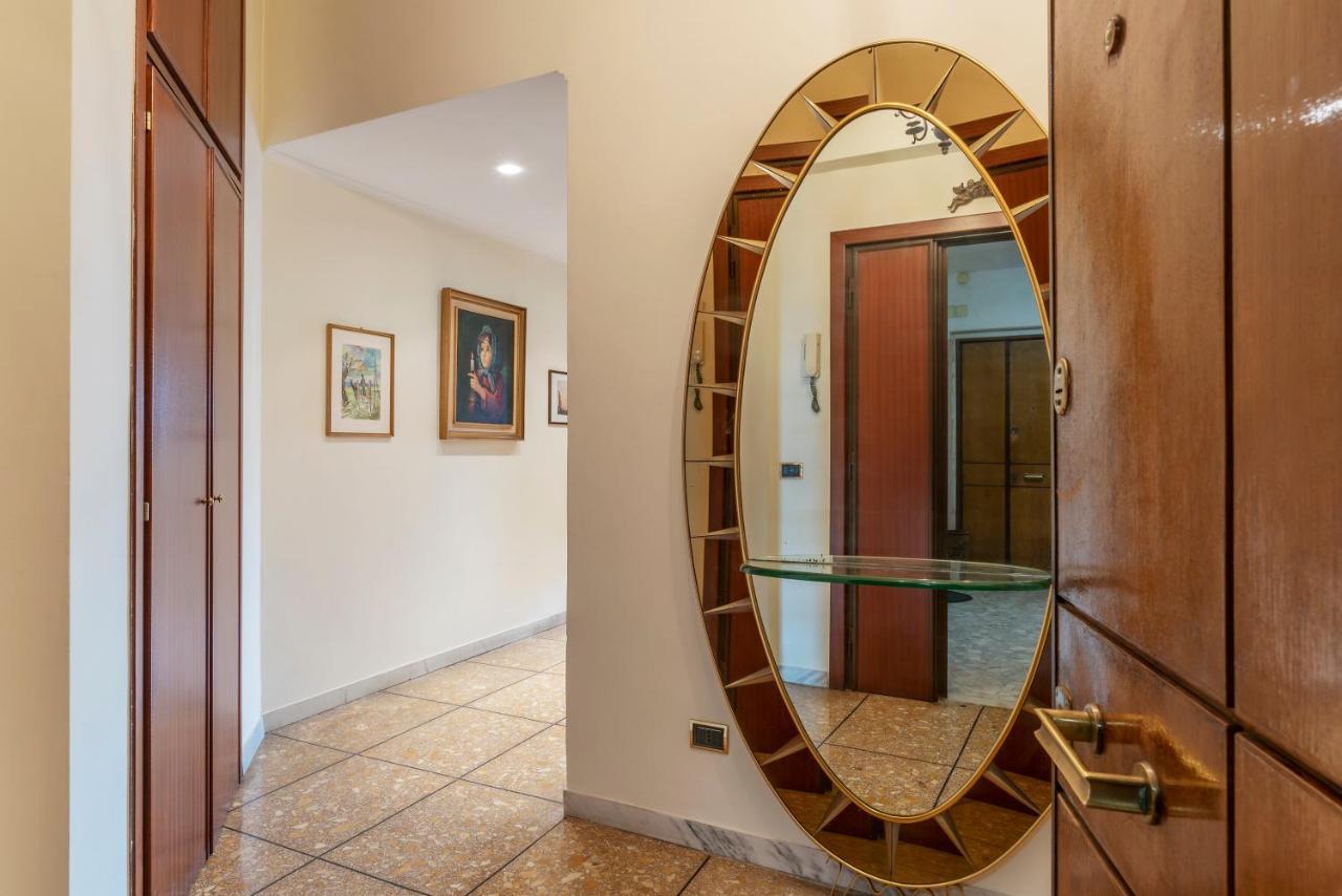 Monteverde Roomy Apartment Sun And Flowers Roma Ngoại thất bức ảnh