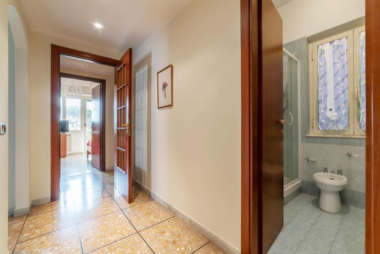 Monteverde Roomy Apartment Sun And Flowers Roma Ngoại thất bức ảnh